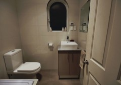 BathroomRenovationPlymptonPark01